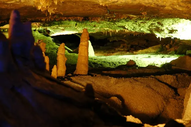Schillat-Höhle