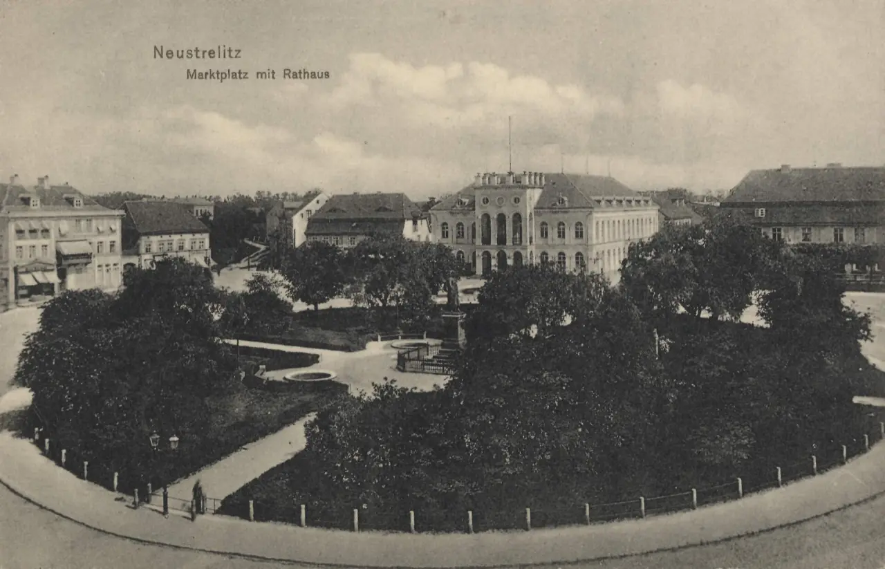 Marktplatz Neustrelitz