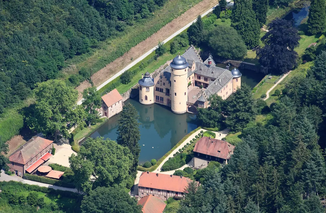 Schloss Mespelbrunn