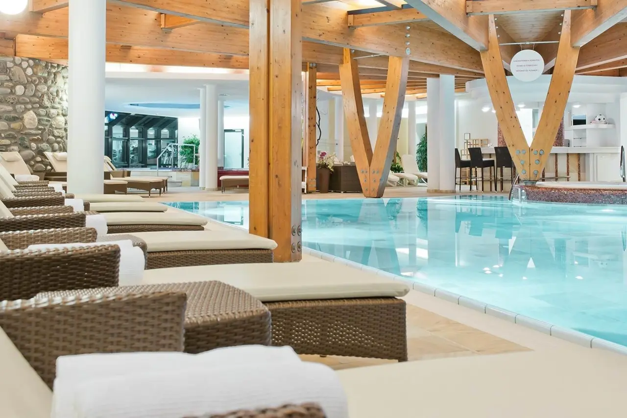 Hotel Alpina Deluxe