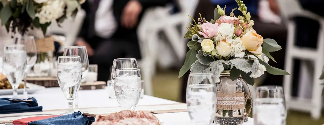 Welcome Hotel Bad Arolsen in Bad Arolsen – Festlich gedeckter Tisch | Wellnesshotel Hessen