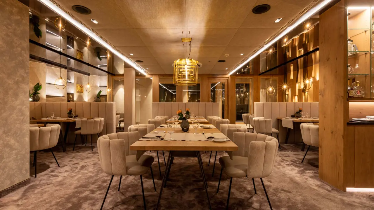 Genusshotel Sackmann in Baiersbronn – Elegantes Restaurant mit stilvoller Einrichtung | Wellnesshotel Schwarzwald