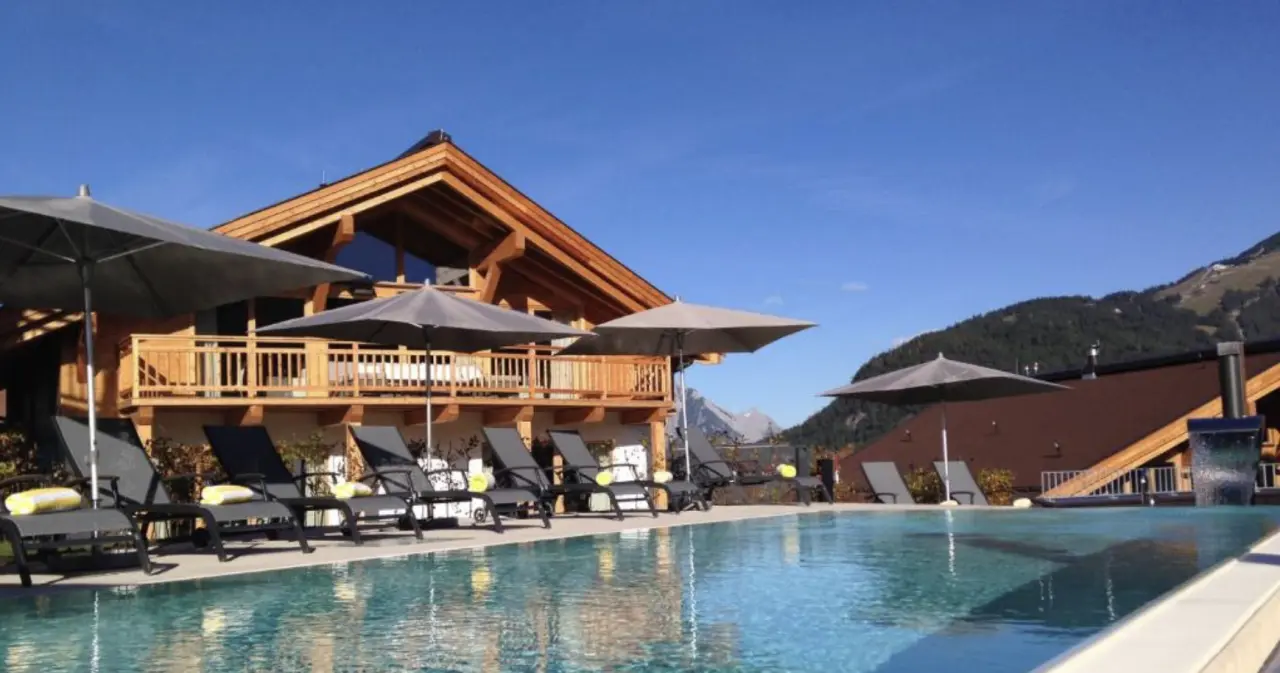 Mountains Hotel