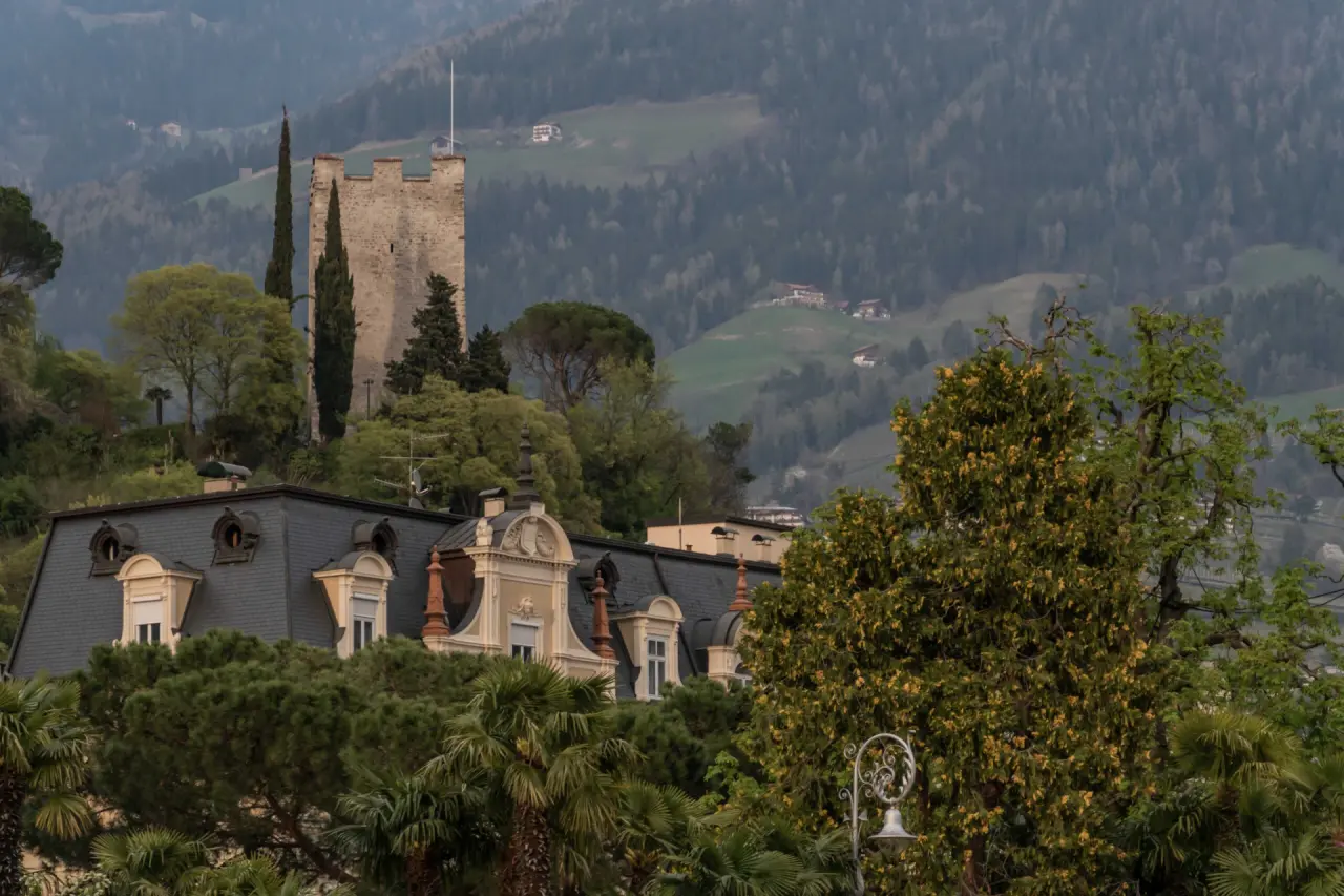 Schloss Rundegg