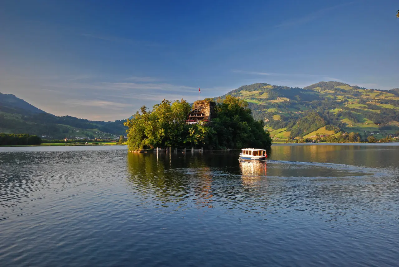 Seehotel Waldstätterhof