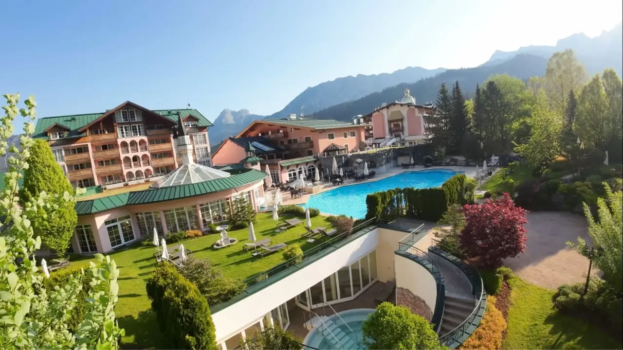 Wellnesshotel ...liebes Rot-Flüh