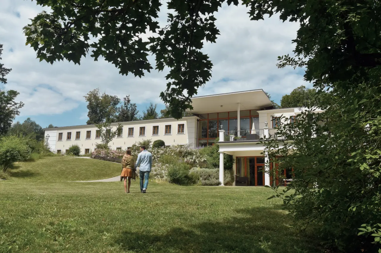 Schlosspark Mauerbach Wellness und Seminar Hotel