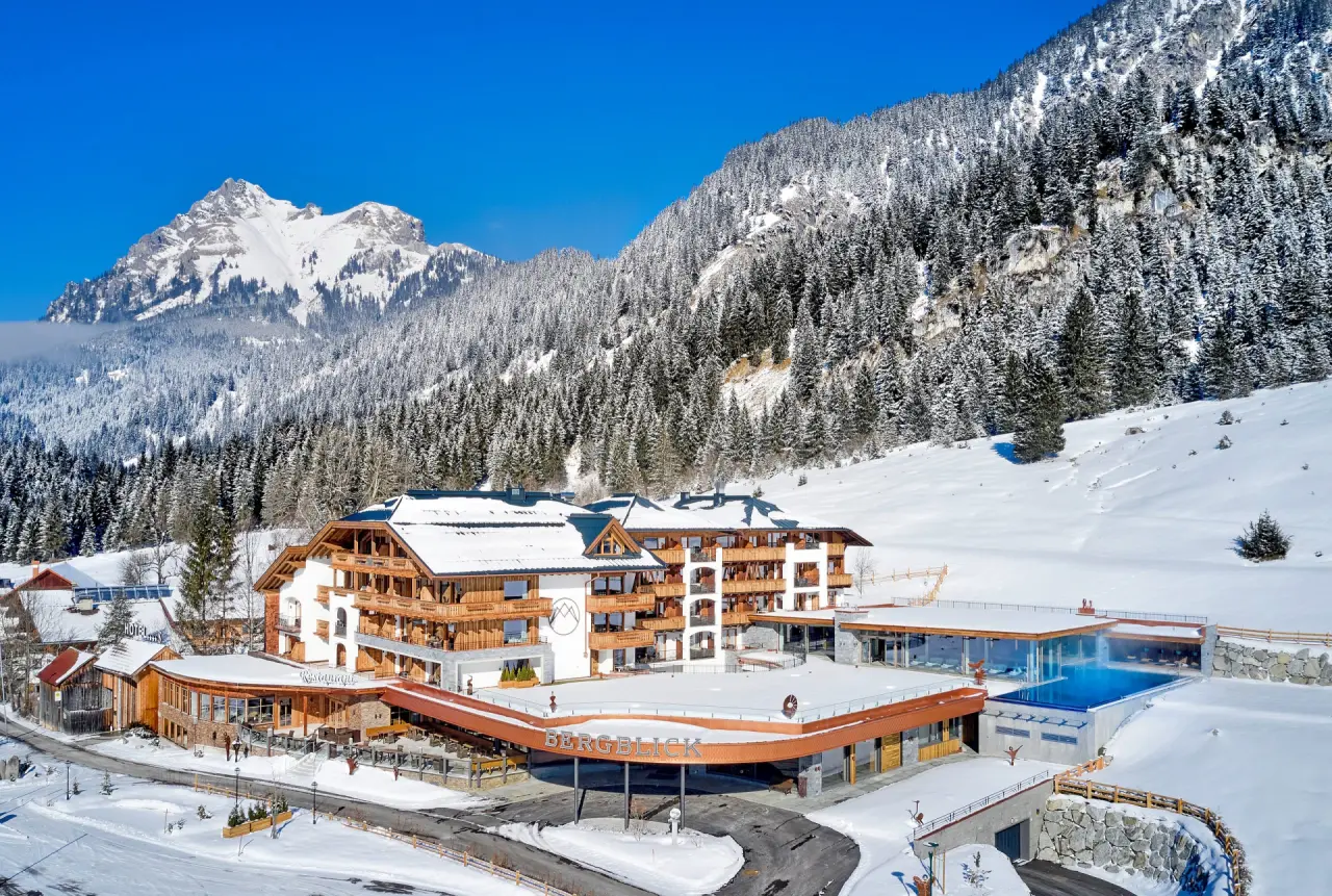 Hotel Bergblick *****