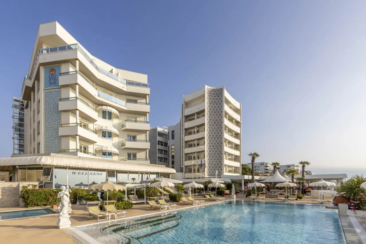 Luxor & Cairo The Beach Resort