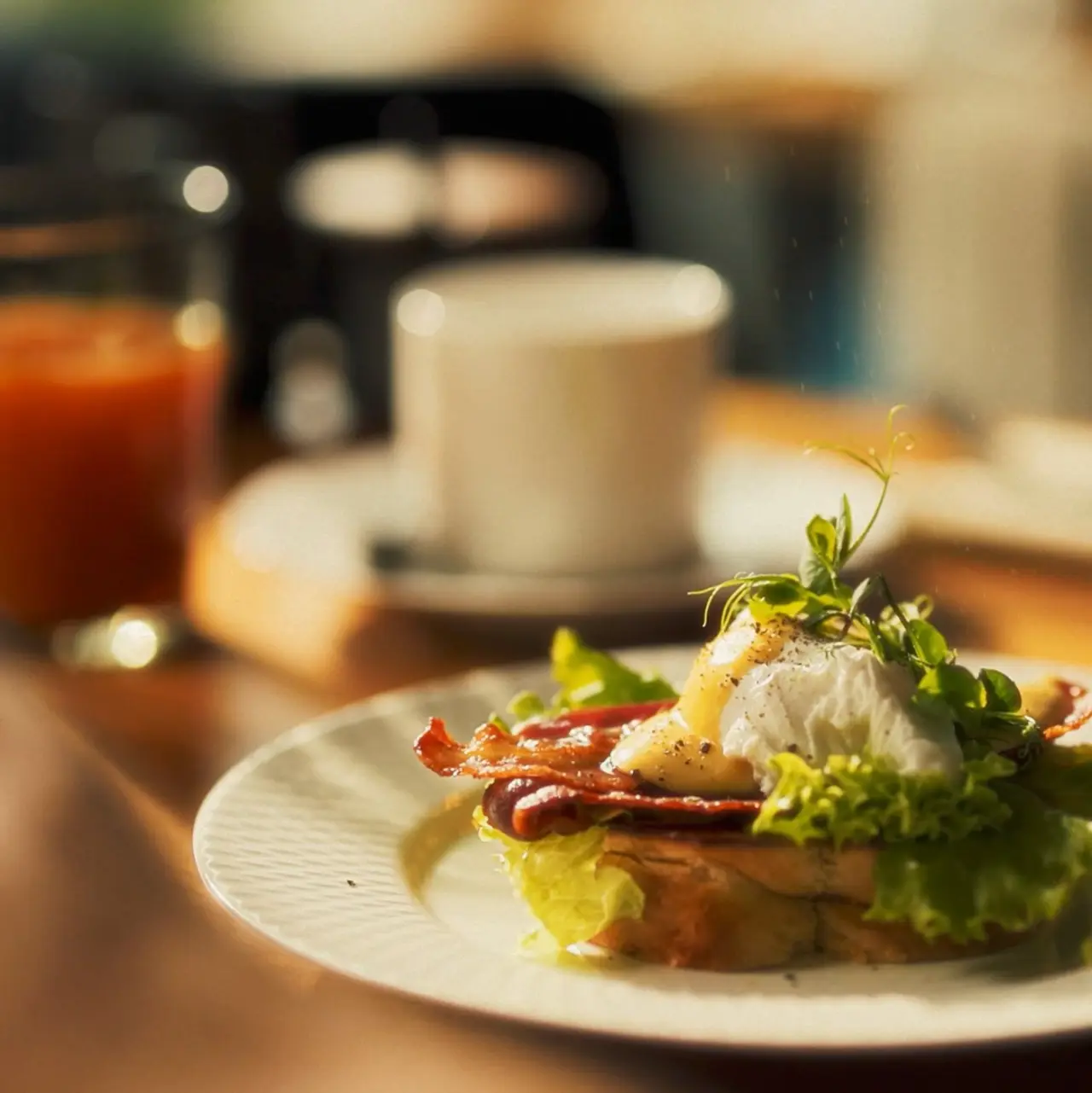 Dreiklang Business & Spa Resort in Kaltenkirchen – Gourmet-Frühstück mit pochiertem Ei und Speck | Wellnesshotel Schleswig-Holstein