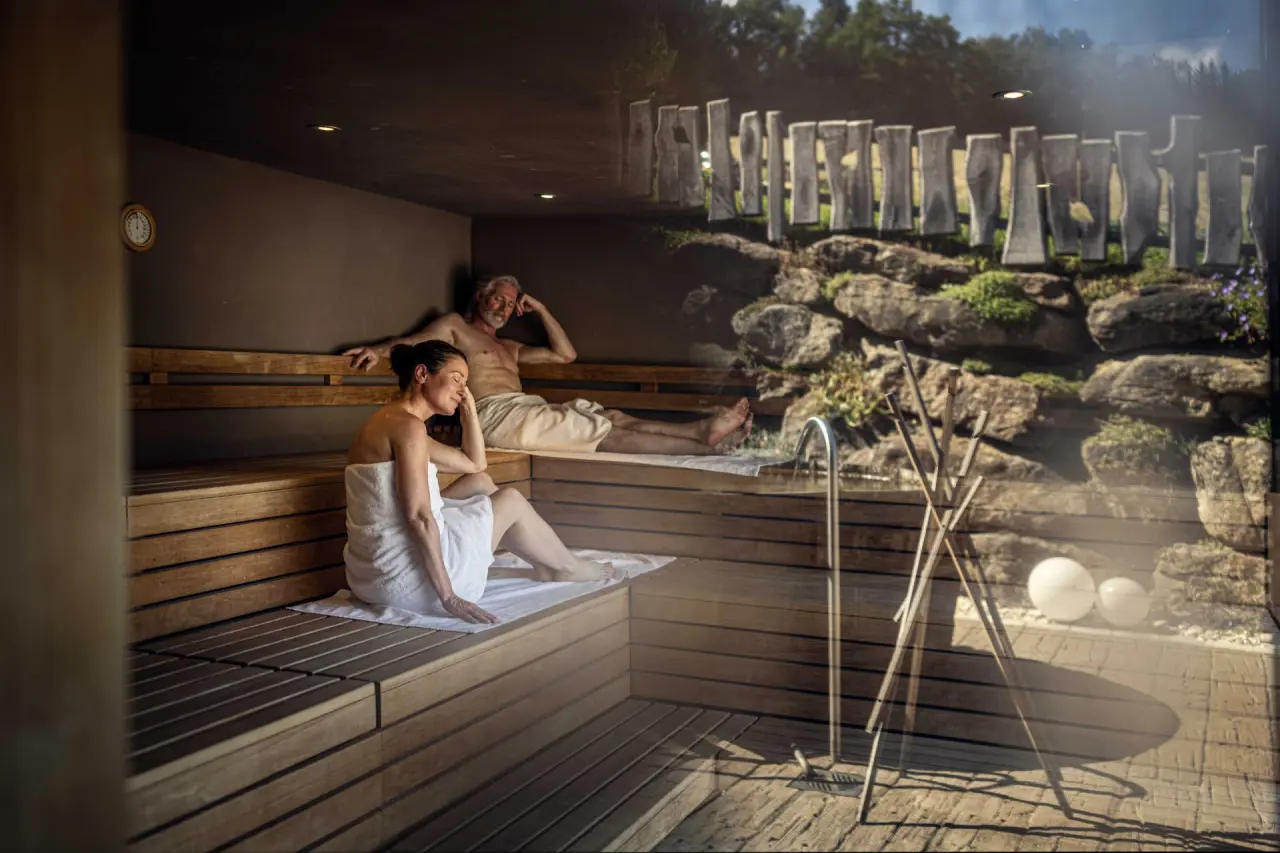 Wellnesshotel Lindenwirt in Drachselsried – Entspannendes Saunaerlebnis für Paare | Wellnesshotel Bayerischer Wald