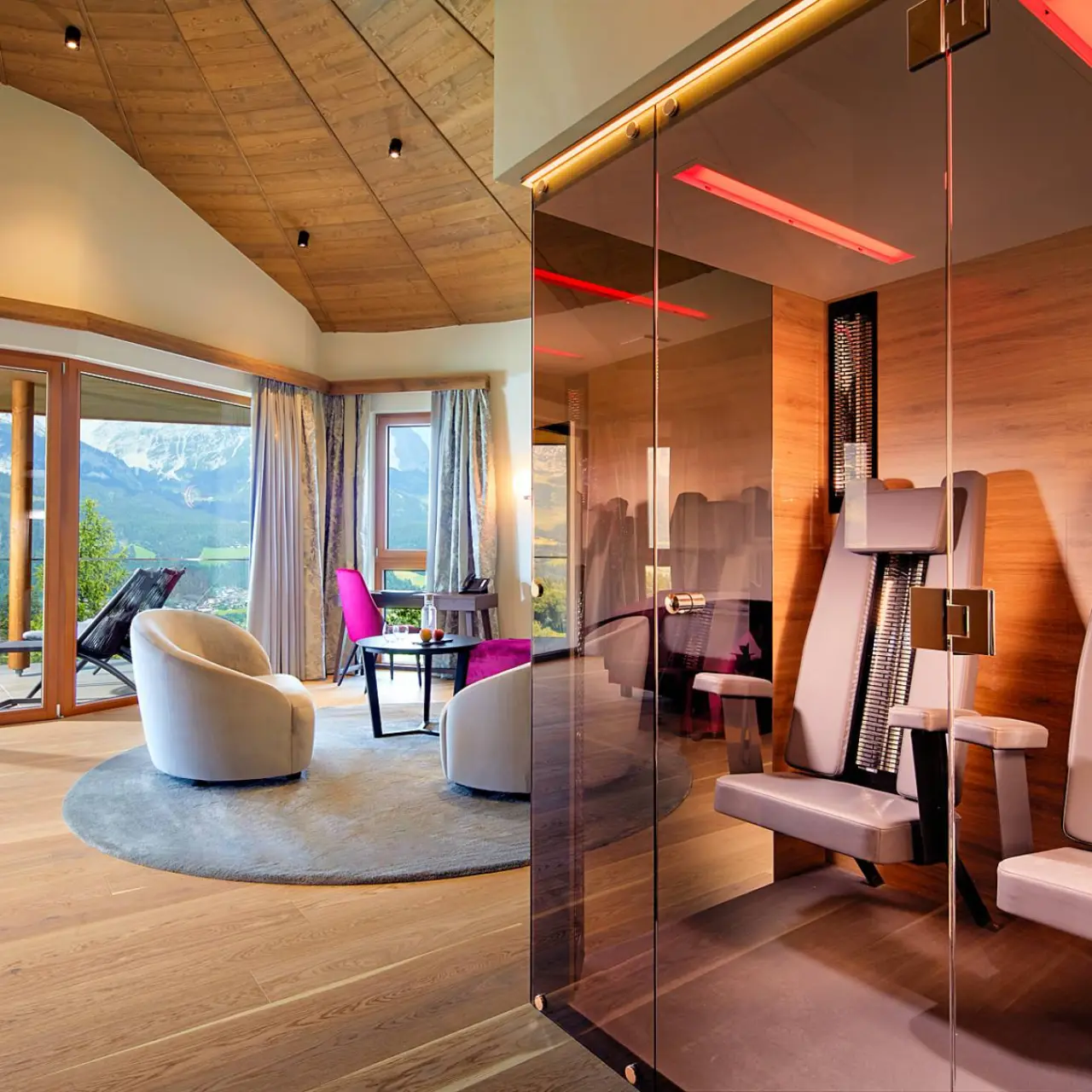Hotel Kaiserhof in Ellmau – Komfortables Hotelzimmer mit Bergblick und Infrarotkabine | Wellnesshotel Tirol