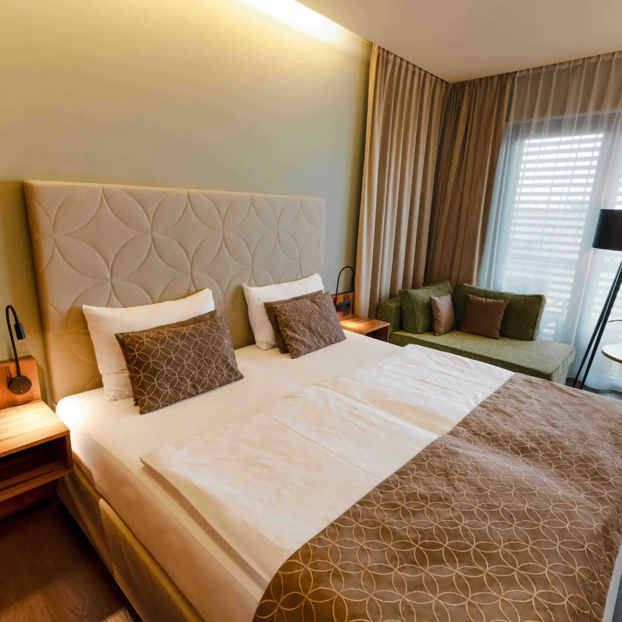 Therme Laa - Hotel & Silent Spa in Laa an der Thaya – Komfortables Doppelzimmer mit modernem Design | Wellnesshotel Weinviertel