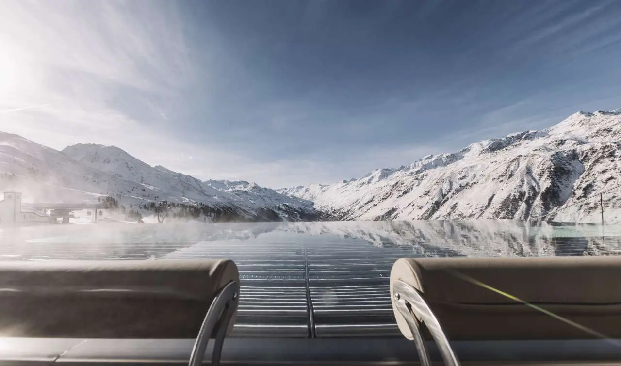 SKI | GOLF | WELLNESS Hotel Riml in Obergurgl-Hochgurgl – Infinity-Außenpool mit atemberaubendem Bergpanorama | Wellnesshotel Tirol