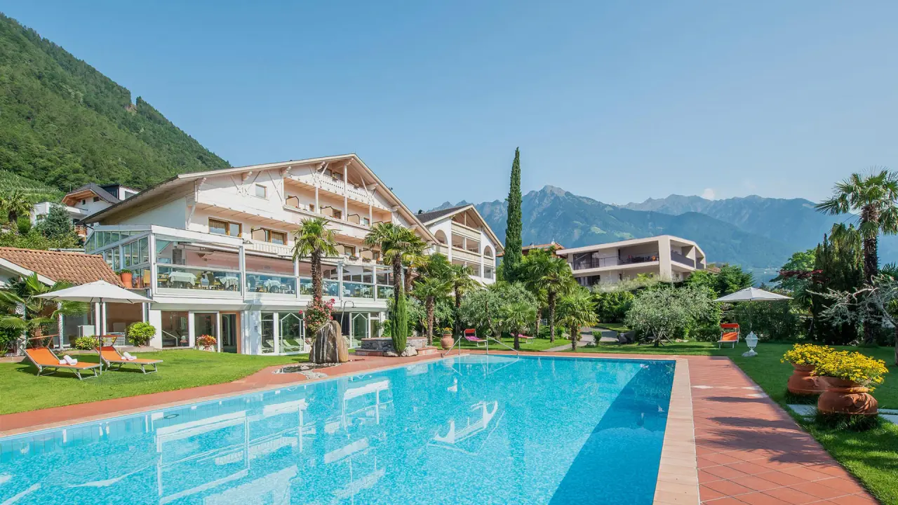 Glanzhof Hotel & Apartments