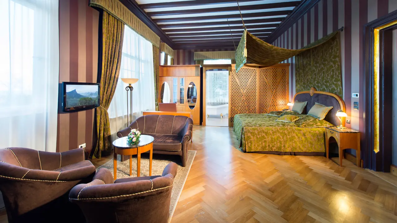 Wellnesshotel Palmenwald in Freudenstadt – Komfortables Hotelzimmer mit stilvoller Einrichtung | Wellnesshotel Schwarzwald