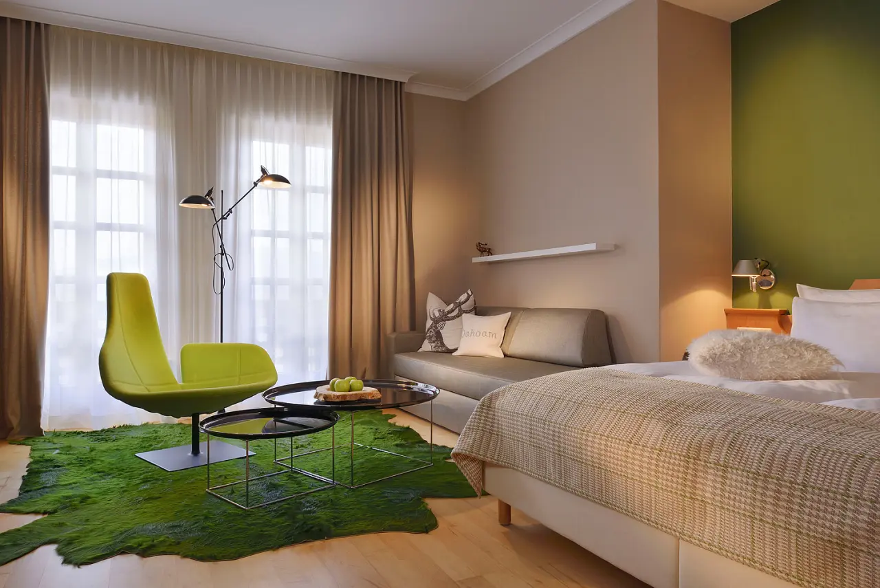 Berghotel Maibrunn in St. Englmar – Komfortables Hotelzimmer mit modernem Design | Wellnesshotel Bayerischer Wald