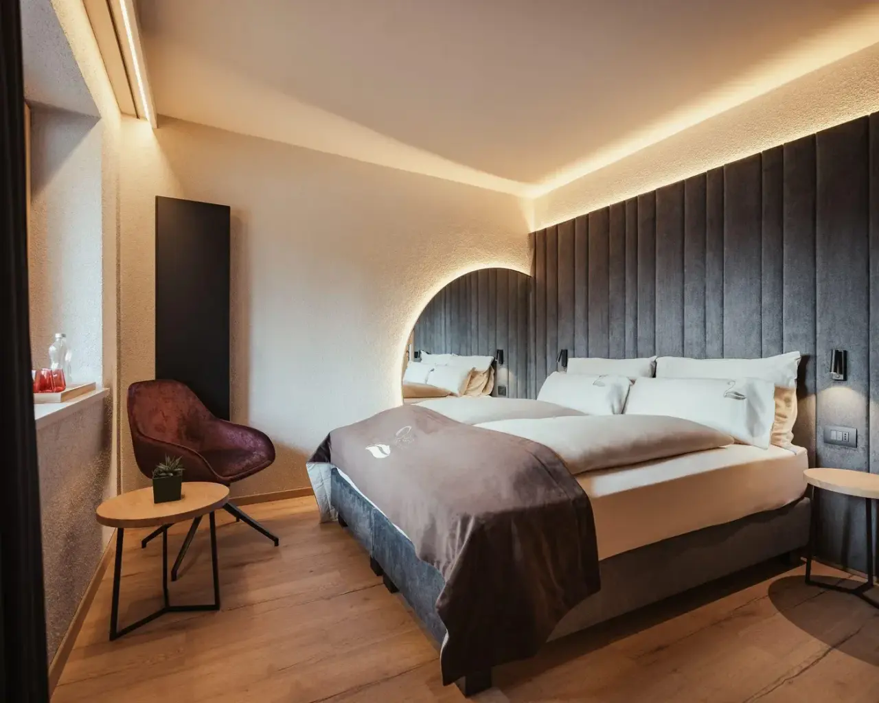 Hotel Restaurant Lëch da Sompunt in La Villa – Komfortables Hotelzimmer mit stilvollem Design | Wellnesshotel Dolomiten