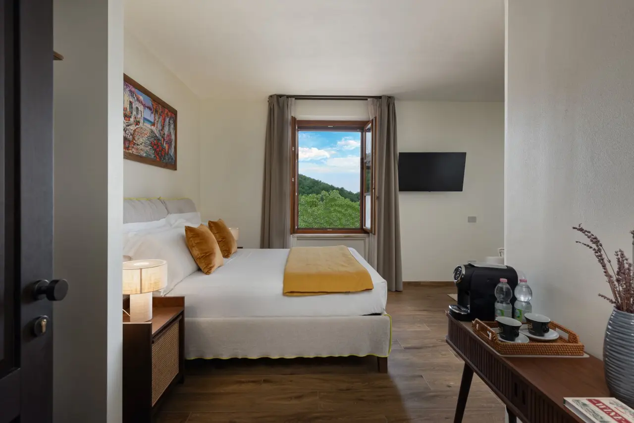 Poggio Paradiso Resort & Spa in Torrita di Siena – Komfortables Doppelzimmer mit Ausblick | Wellnesshotel Toskana