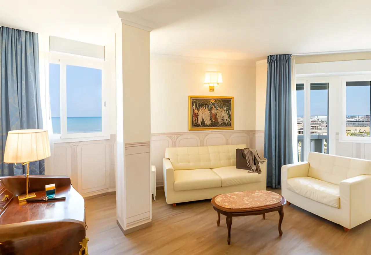 Hotel Baia Imperiale & SPA in Rimini – Geräumiges Hotelzimmer mit Meerblick | Wellnesshotel Emilia-Romagna
