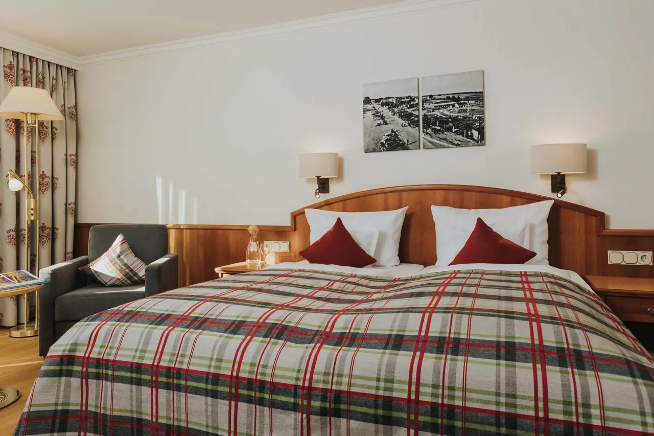 Ortner's Resort in Bad Füssing – Gemütliches Doppelzimmer mit klassischer Einrichtung | Wellnesshotel Niederbayern