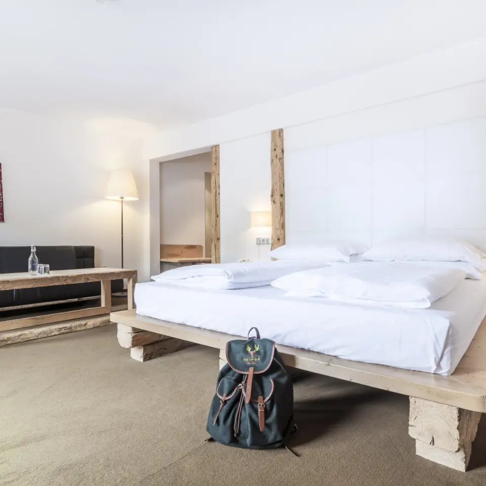 Hotel Bad Schörgau in Jenesien – Helles Doppelzimmer mit modernem Design | Wellnesshotel Südtirol