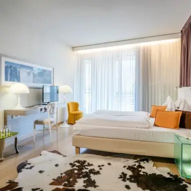 Hotel Therme Meran in Meran – Helles Doppelzimmer mit modernem Interieur | Wellnesshotel Südtirol