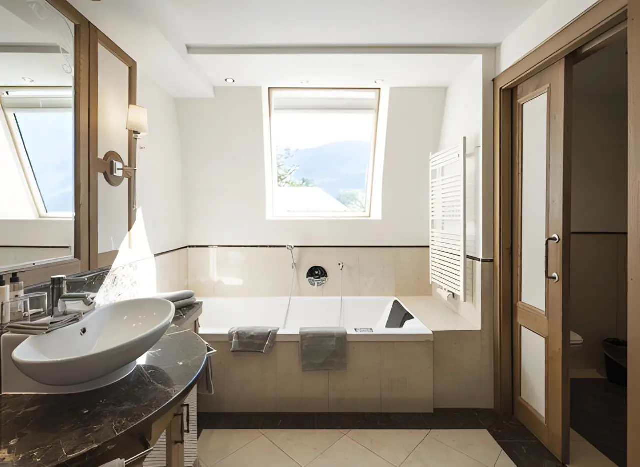 Preidlhof Luxury DolceVita Resort in Naturns – Komfortables Hotelzimmer mit Himmelbett | Wellnesshotel Südtirol